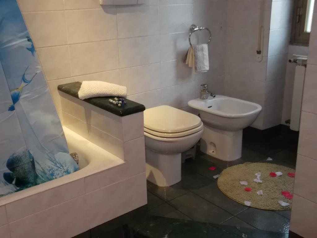 B&B Mary'S House Чампино Номер фото